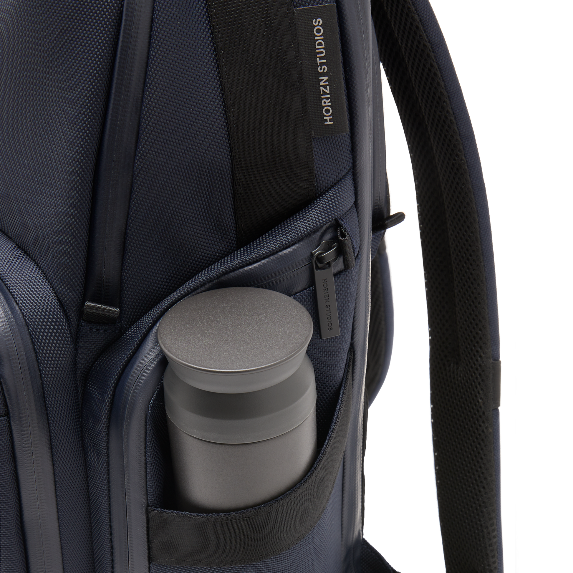 Midtown Rucksack Blau Detail - Wasserabweisend Vegan Ergonomisch - Horizn Studios