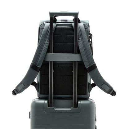 Midtown Flaptop Backpack / Pine Green / Recycled Nylon