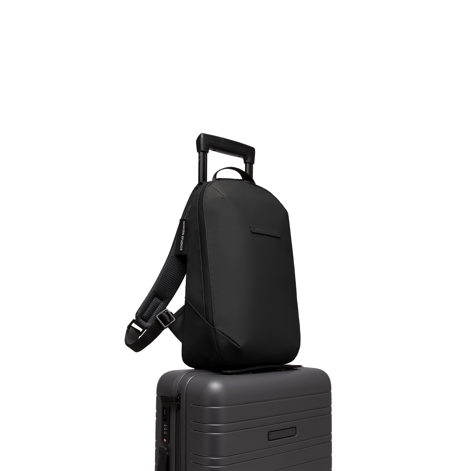 Gion Rucksack Essential Details Trolley Seitenansicht - Wasserabweisend Vegan Ergonomisch - Horizn Studios