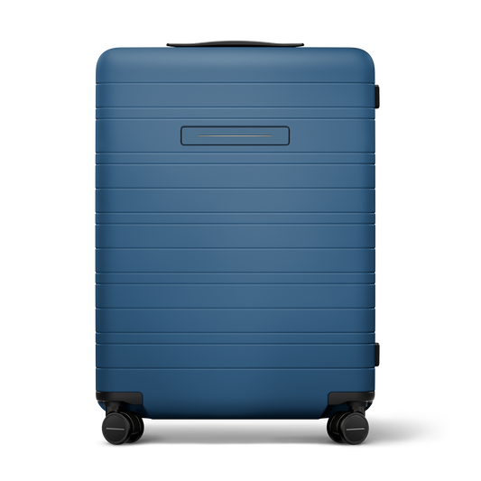 Koffer Essential Coastal Blau Vorderseite - Hartschale Polycarbonat Leicht Robust - Horizn Studios