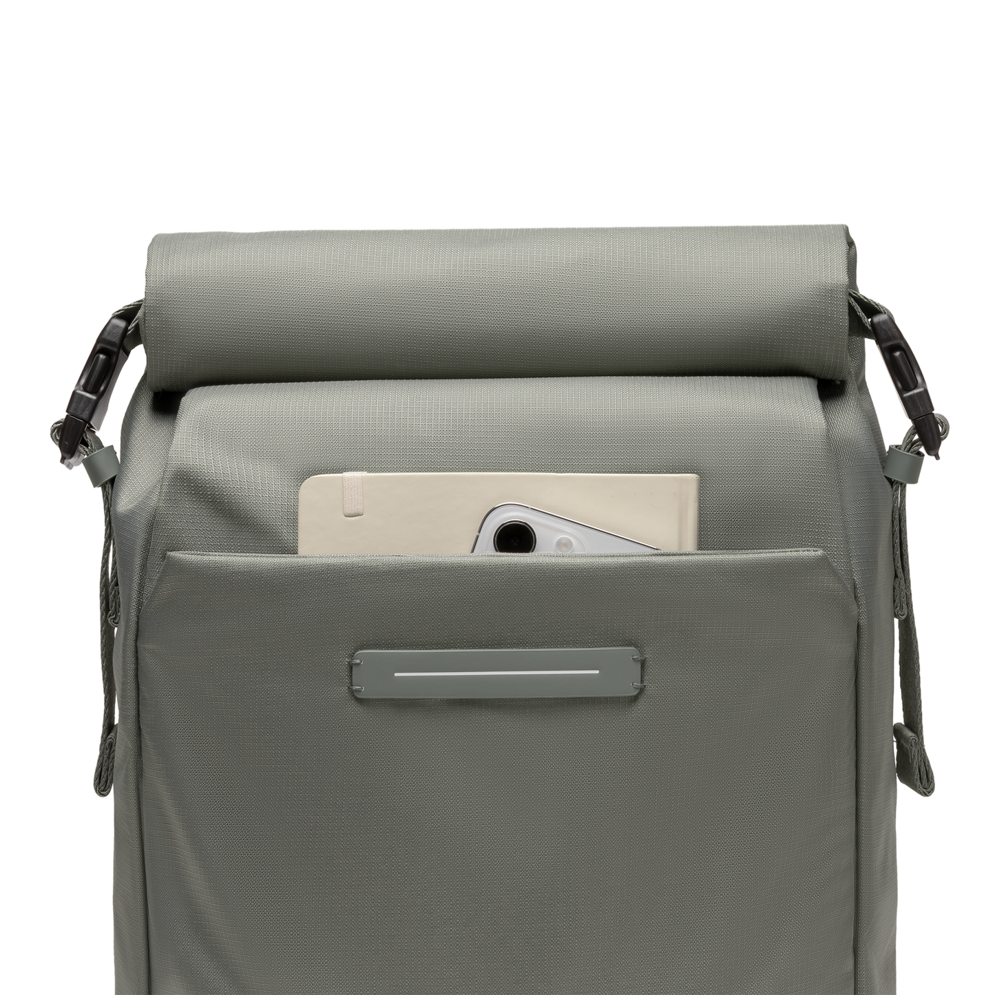 Shibuya Rolltop Rucksack Rucksack Grün Green Fronttasche Detail - Wasserabweisend Vegan Ergonomisch - Horizn Studios