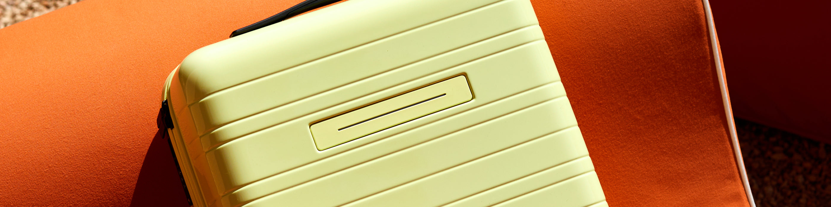Glossy Dusk Yellow Campaign Header - Horizn Studios
