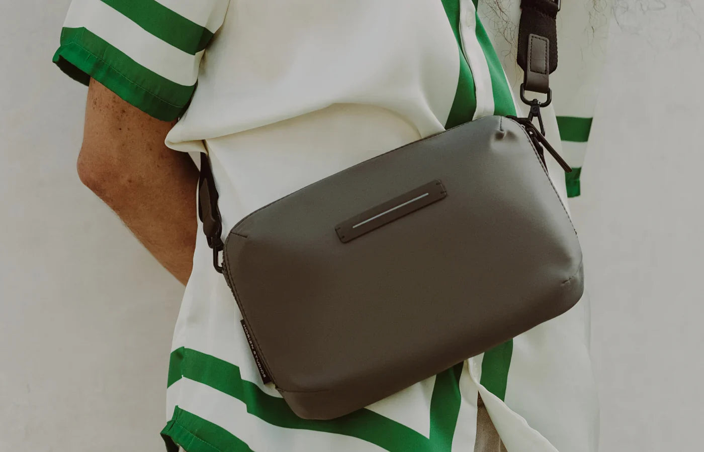 Gion Shoulder Tasche - Wasserabweisend Funktional Stilvoll - Horizn Studios