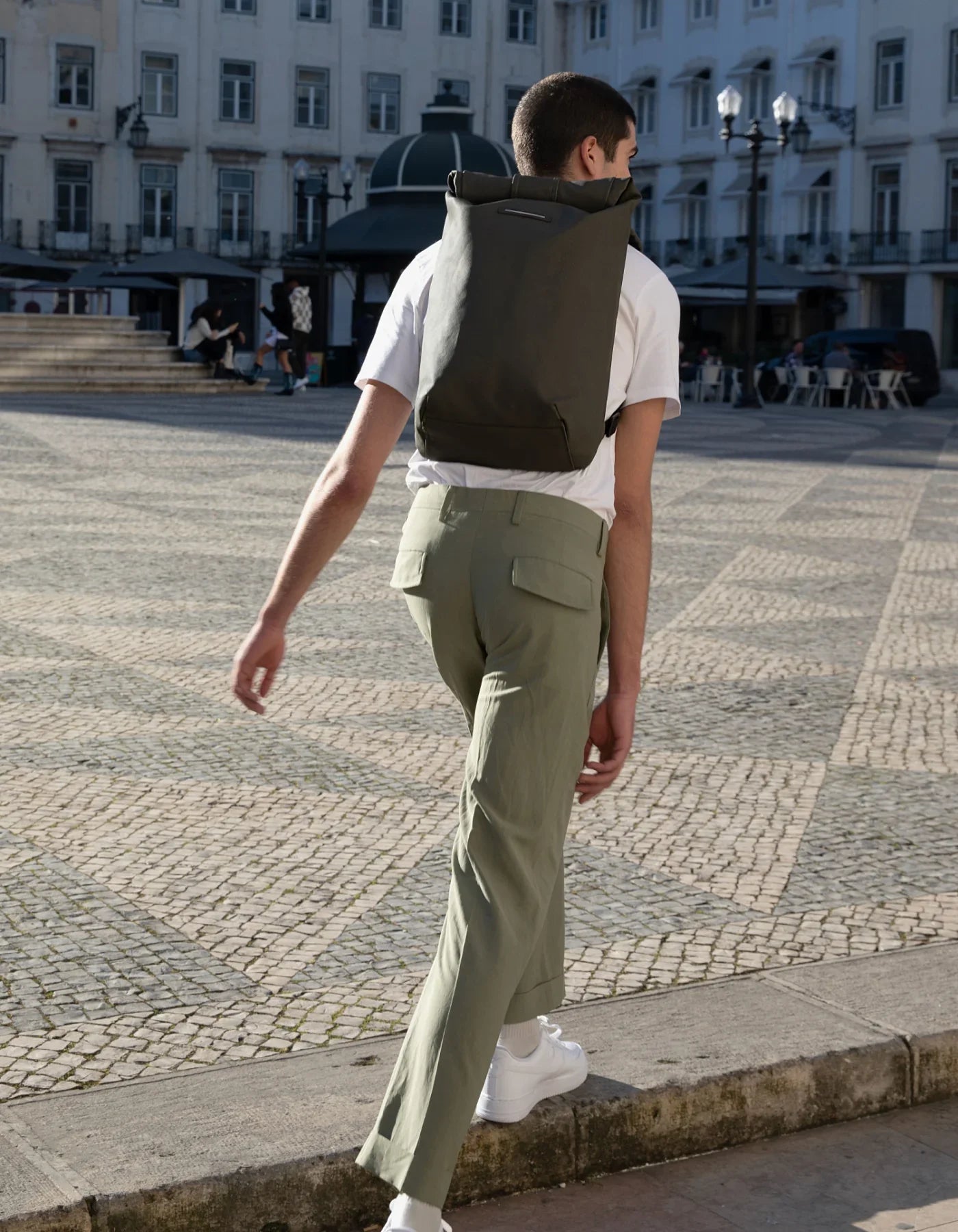 Sofo Rolltop Rucksack Below The Fold - Wasserabweisend Vegan Ergonomisch - Horizn Studios