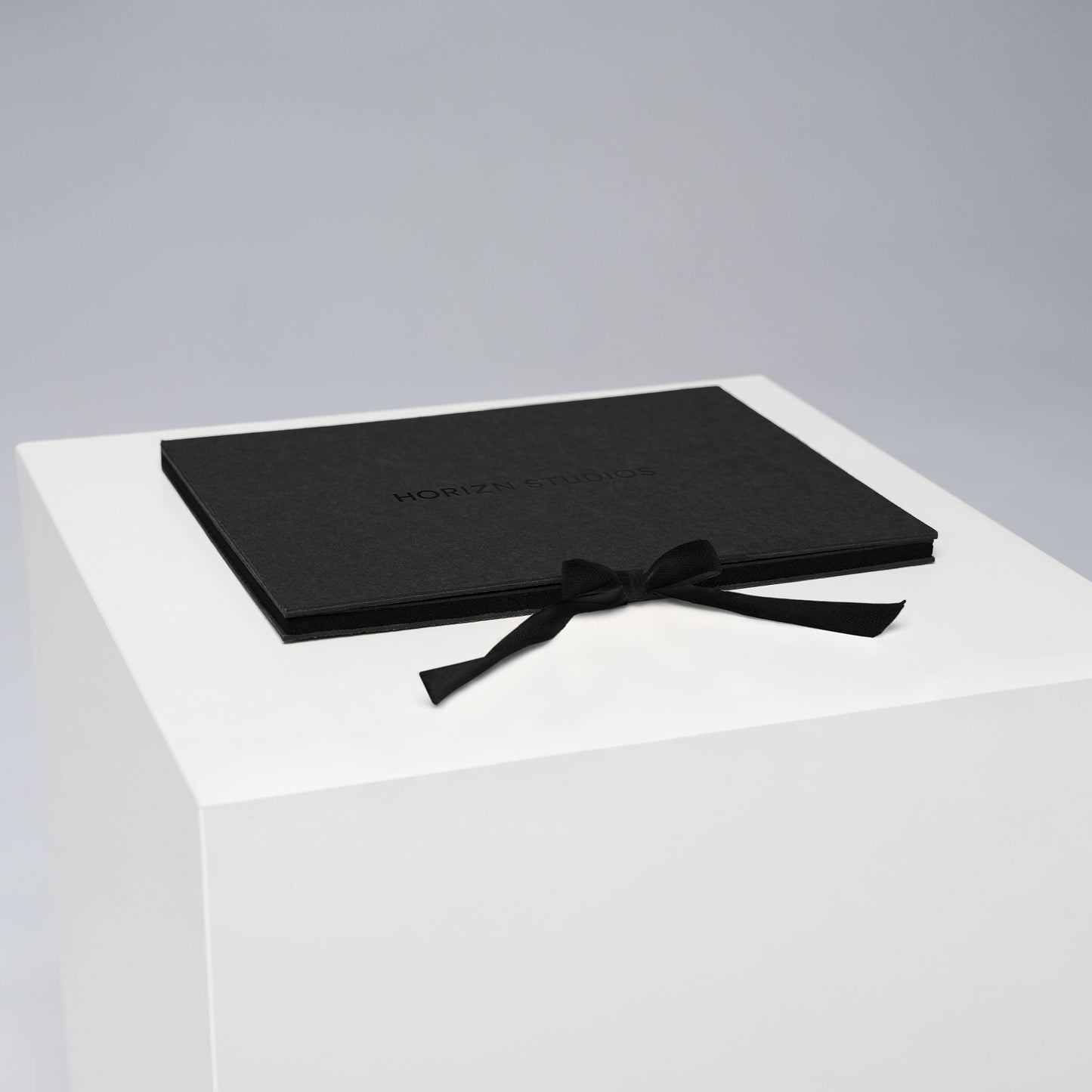 Box Closed - Horizn Studios