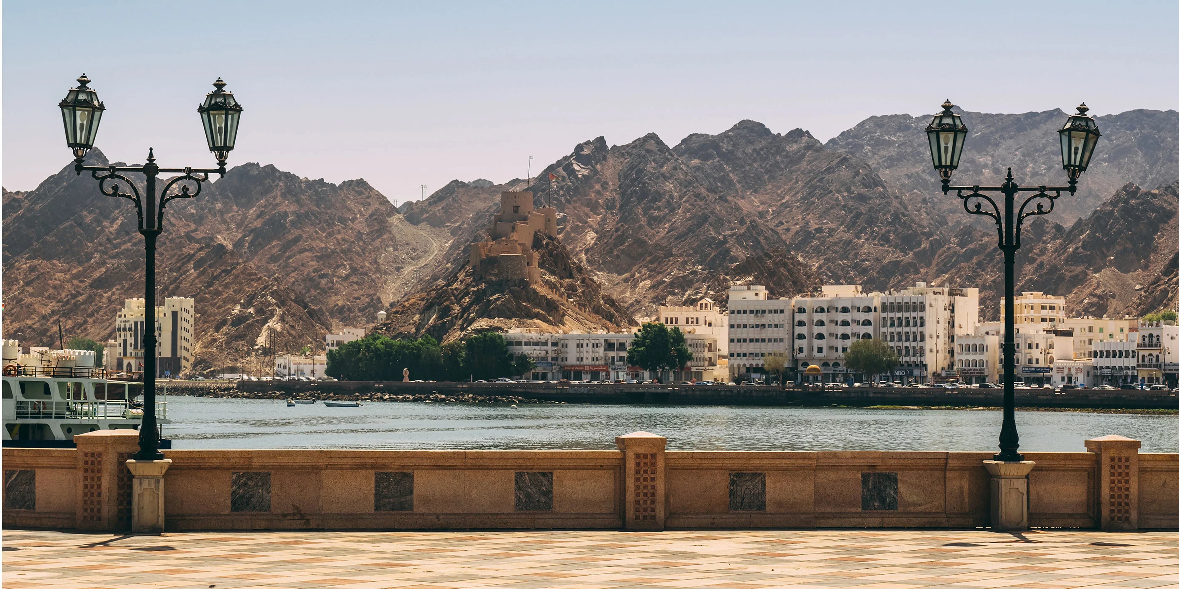 Journal Images Travel Destinations Oman Desktop - Horizn Studios