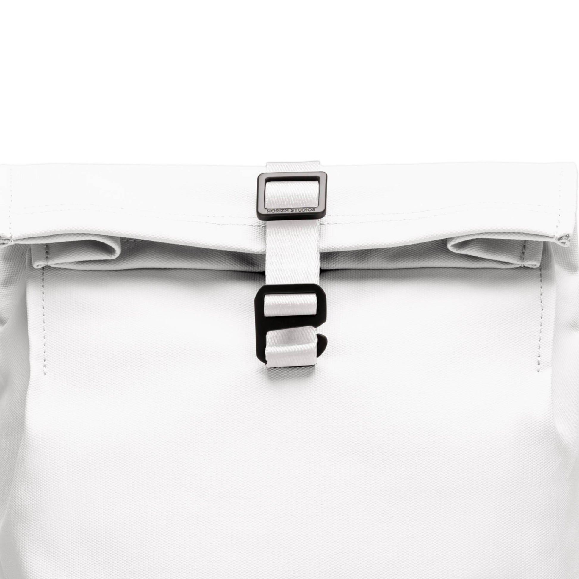 Sofo Rolltop Rucksack Rucksack Rucksack All Weiß Shot - Wasserabweisend Vegan Ergonomisch - Horizn Studios