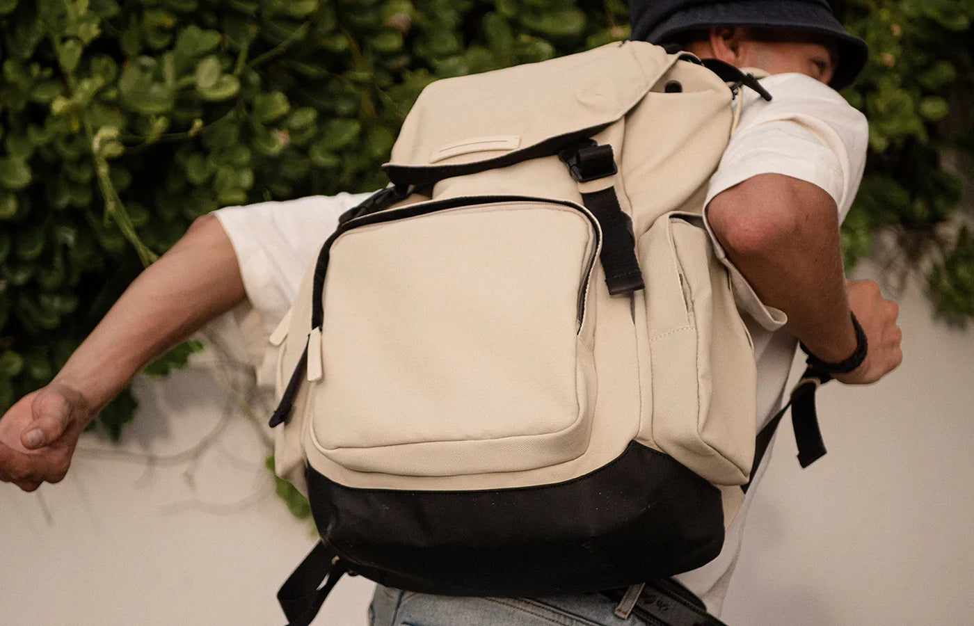 Sofo Travel Model - Horizn Studios